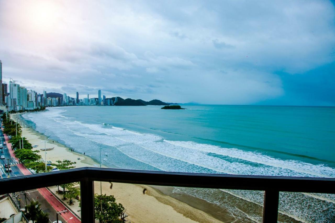Apto Frente Mar Bal Camboriu Pe Na Areia Fantastica E Encantadora Vista Mar Balneário Camboriú Exteriör bild